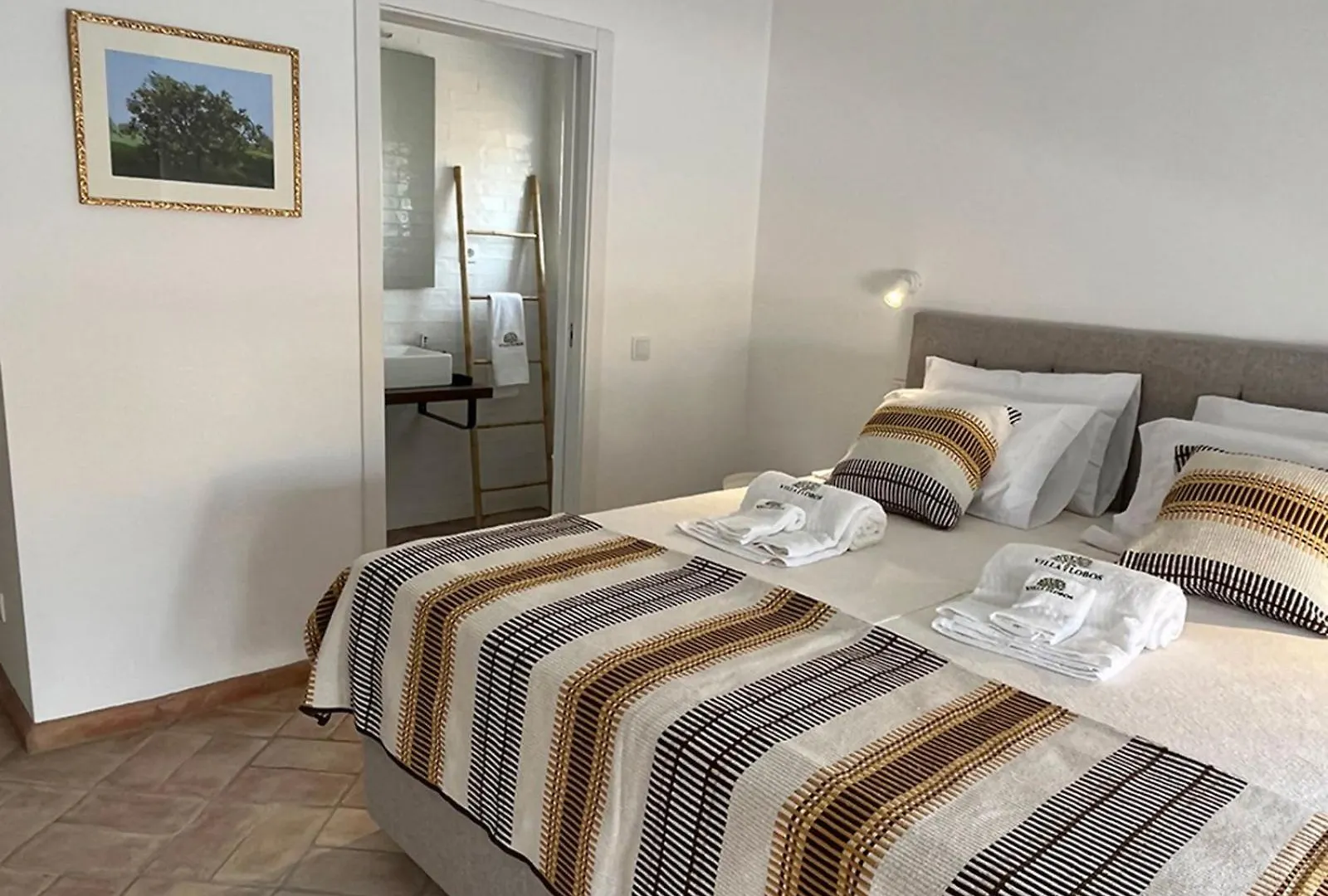 Villa Lobos - A Sua Casa No Campo Tavira