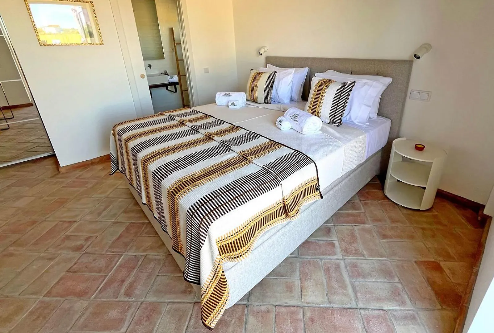 Villa Lobos - A Sua Casa No Campo Tavira 0*,