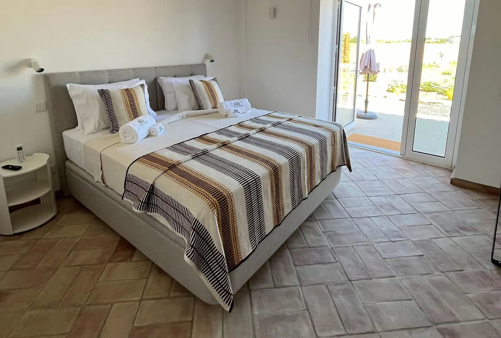 Villa Lobos - A Sua Casa No Campo Tavira
